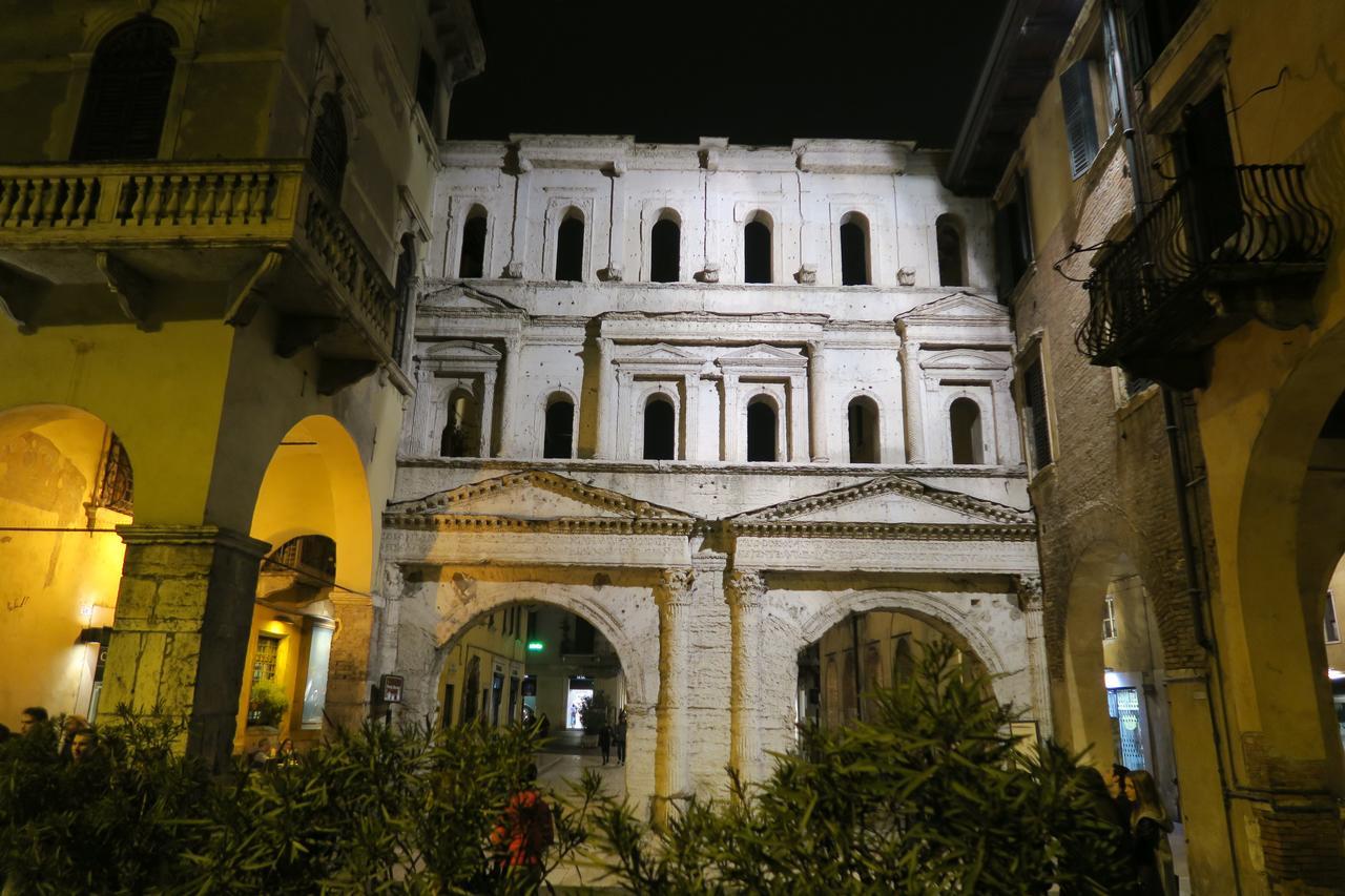 B&B Oberdan 18 Verona Dış mekan fotoğraf